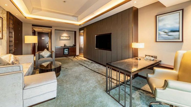 <b>Yancheng Golden Eagle Summit Hotel Suite</b>. Images powered by <a href="https://iceportal.shijigroup.com/" title="IcePortal" target="_blank">IcePortal</a>.