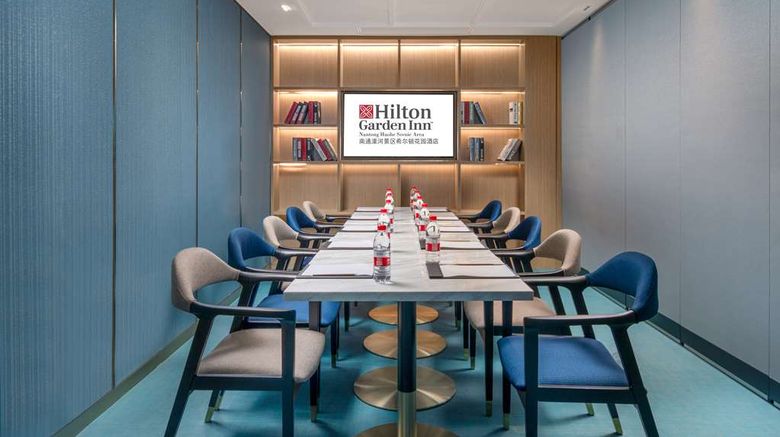 <b>Hilton Garden Inn Haohe Scenic Area Meeting</b>. Images powered by <a href="https://iceportal.shijigroup.com/" title="IcePortal" target="_blank">IcePortal</a>.