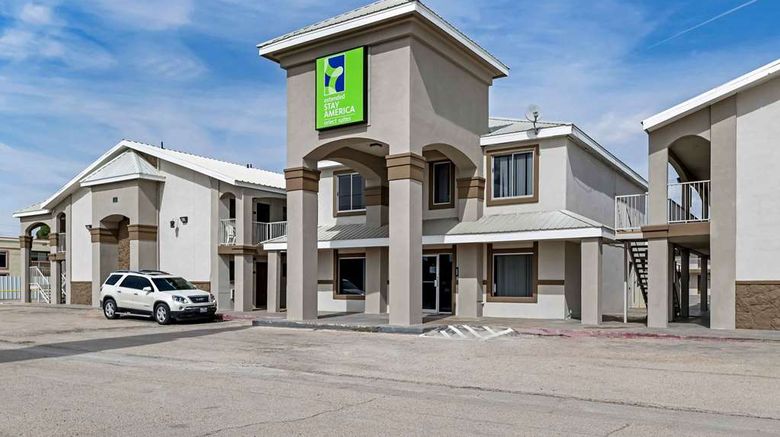 <b>Extended Stay America Select Suites Exterior</b>. Images powered by <a href="https://iceportal.shijigroup.com/" title="IcePortal" target="_blank">IcePortal</a>.