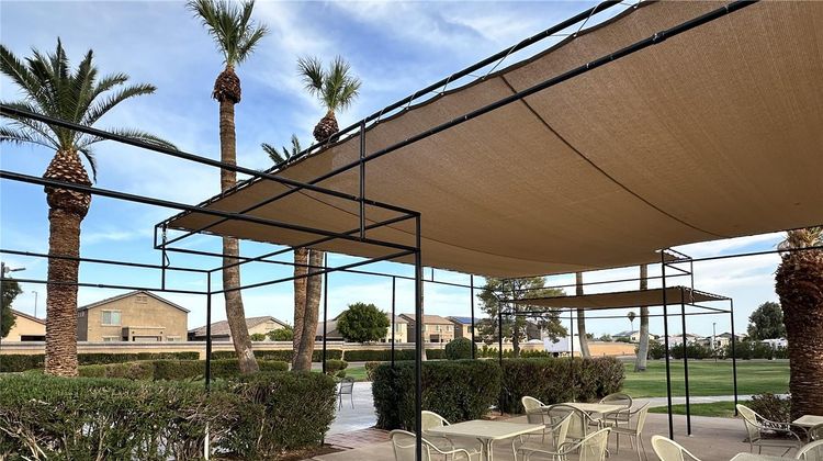 Days Hotel Peoria Glendale Area Exterior