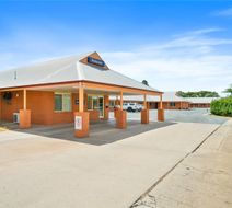 Comfort Inn Bishops Lodge Exterior