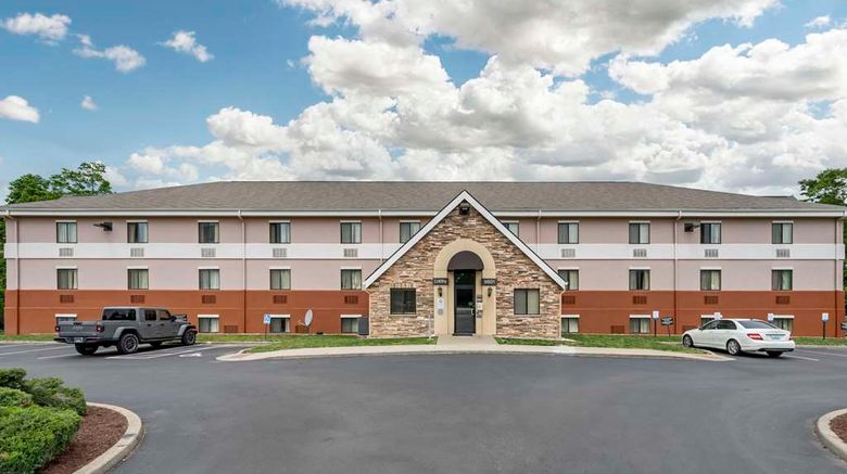 <b>Suburban Studios Louisville East Exterior</b>. Images powered by <a href="https://iceportal.shijigroup.com/" title="IcePortal" target="_blank">IcePortal</a>.