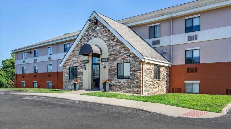 Suburban Studios Louisville East Exterior