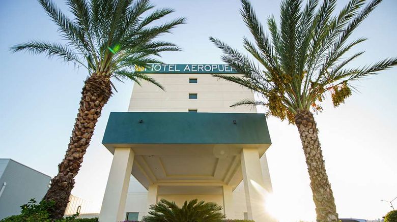 <b>Hotel Aeropuerto Los Cabos Exterior</b>. Images powered by <a href="https://iceportal.shijigroup.com/" title="IcePortal" target="_blank">IcePortal</a>.
