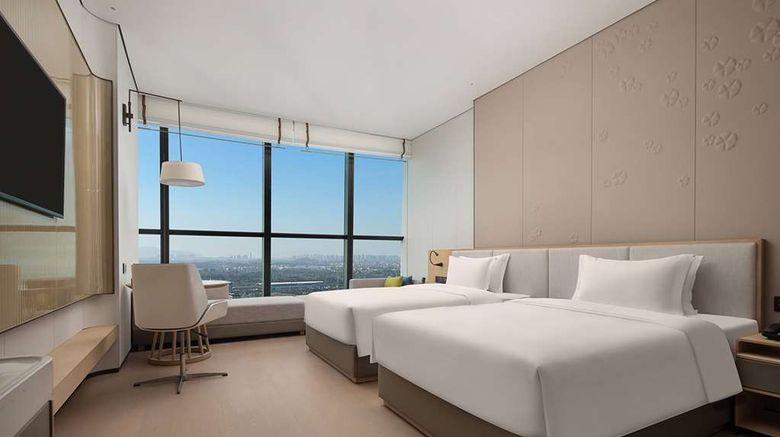 <b>Wyndham Foshan Nanhai Room</b>. Images powered by <a href="https://iceportal.shijigroup.com/" title="IcePortal" target="_blank">IcePortal</a>.