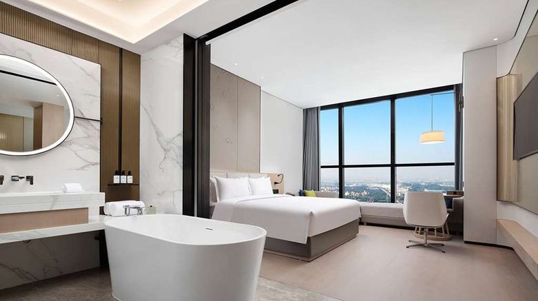 <b>Wyndham Foshan Nanhai Suite</b>. Images powered by <a href="https://iceportal.shijigroup.com/" title="IcePortal" target="_blank">IcePortal</a>.