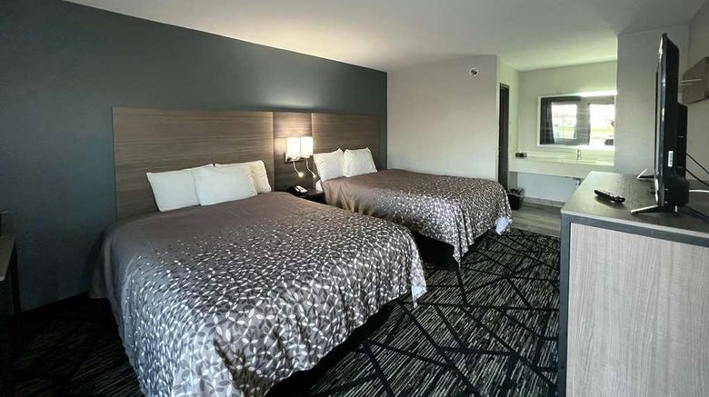 <b>Super 8 by Wyndham Sulphur South Room</b>. Images powered by <a href="https://iceportal.shijigroup.com/" title="IcePortal" target="_blank">IcePortal</a>.
