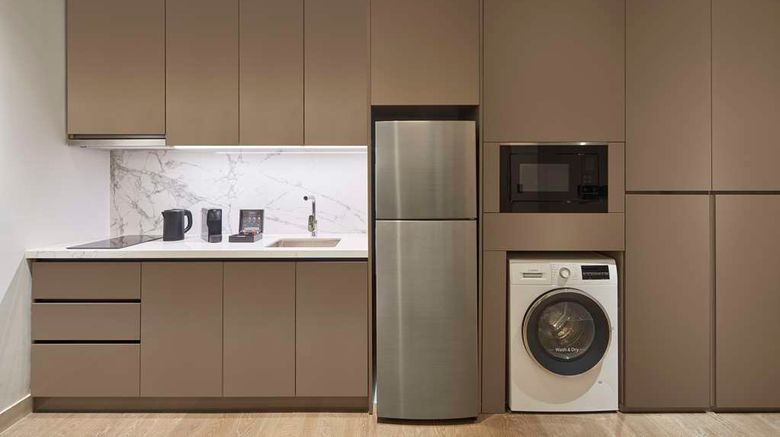 <b>PARKROYAL Serviced Suites Jakarta Room</b>. Images powered by <a href="https://iceportal.shijigroup.com/" title="IcePortal" target="_blank">IcePortal</a>.