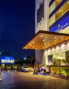 Hotel Signature Grand New Delhi/Hari Nag