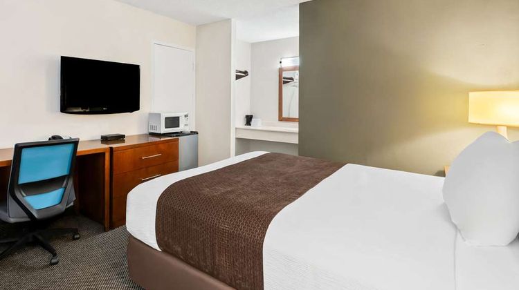 Rodeway Inn Dalton South Room