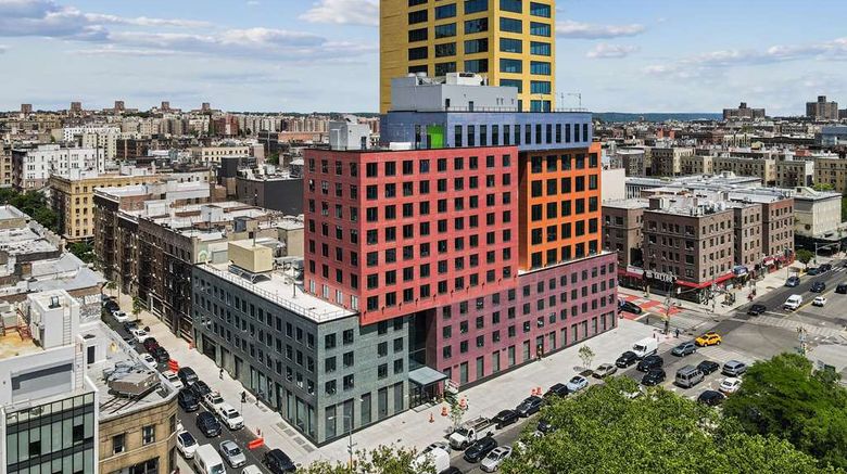 <b>Radio Hotel Exterior</b>. Images powered by <a href="https://iceportal.shijigroup.com/" title="IcePortal" target="_blank">IcePortal</a>.