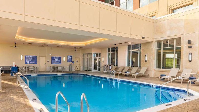 <b>Drury Plaza Hotel Dallas Arlington Pool</b>. Images powered by <a href="https://iceportal.shijigroup.com/" title="IcePortal" target="_blank">IcePortal</a>.