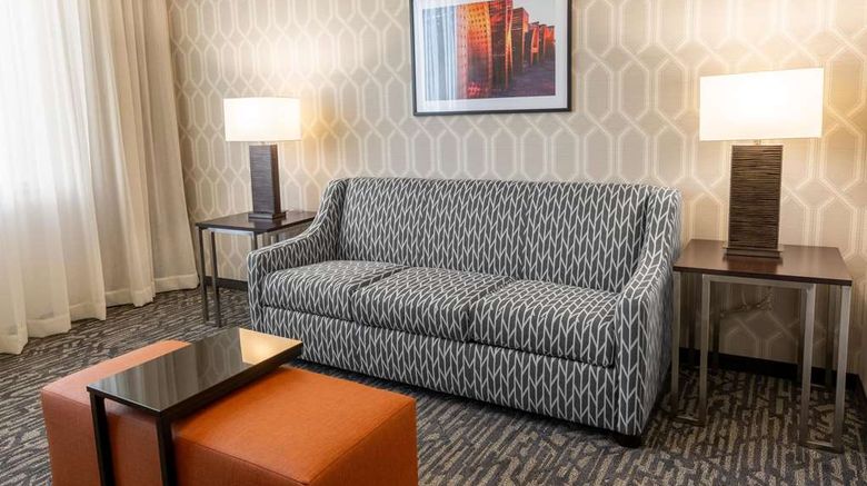 <b>Drury Plaza Hotel Dallas Arlington Room</b>. Images powered by <a href="https://iceportal.shijigroup.com/" title="IcePortal" target="_blank">IcePortal</a>.