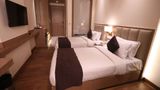 SureStay By Best Western Lucknow Room