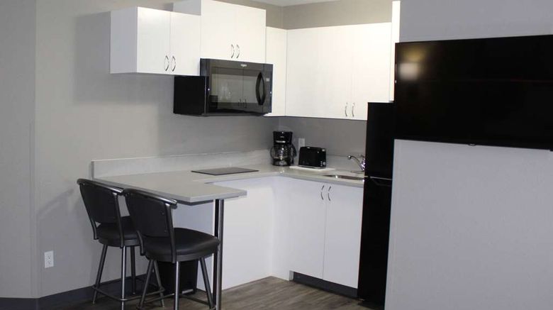<b>Days Inn by Wyndham Stony Plain Room</b>. Images powered by <a href="https://iceportal.shijigroup.com/" title="IcePortal" target="_blank">IcePortal</a>.