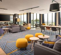 Hyatt Place Rouen Lobby