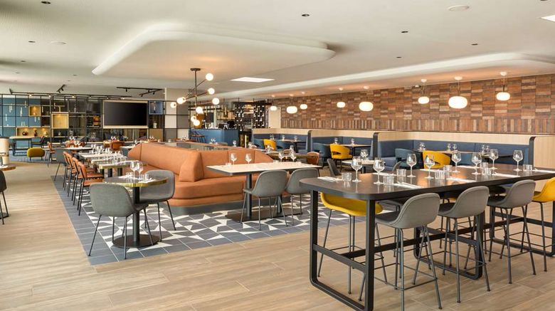 <b>Hyatt Place Rouen Restaurant</b>. Images powered by <a href="https://iceportal.shijigroup.com/" title="IcePortal" target="_blank">IcePortal</a>.