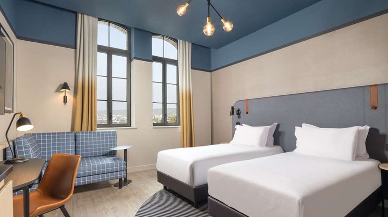 <b>Hyatt Place Rouen Room</b>. Images powered by <a href="https://iceportal.shijigroup.com/" title="IcePortal" target="_blank">IcePortal</a>.
