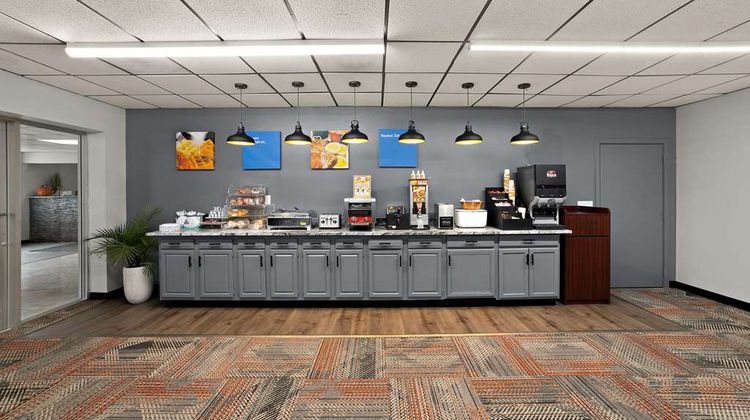 Quality Inn and Suites Caribou Restaurant