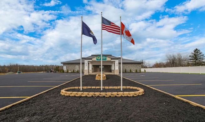 Quality Inn and Suites Caribou Exterior