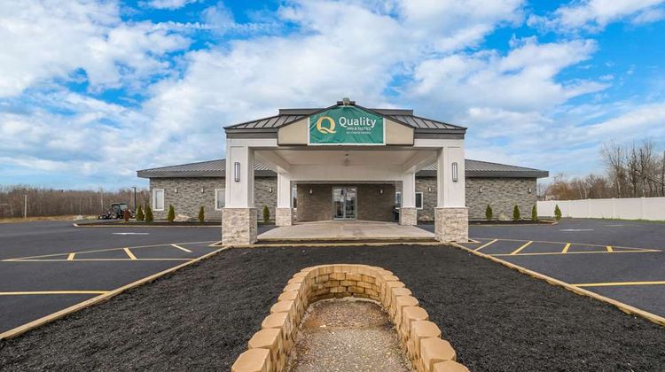 Quality Inn and Suites Caribou Exterior