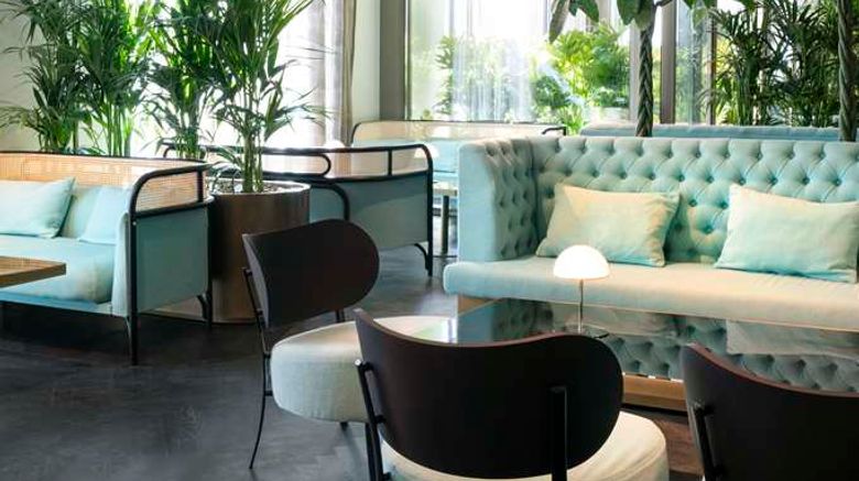 <b>Radisson Collection Hotel, Roma Antica Lobby</b>. Images powered by <a href="https://iceportal.shijigroup.com/" title="IcePortal" target="_blank">IcePortal</a>.
