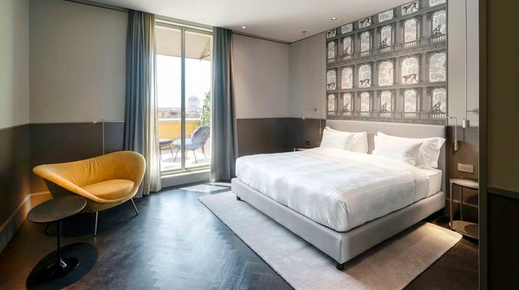 Radisson Collection Hotel, Roma Antica Room