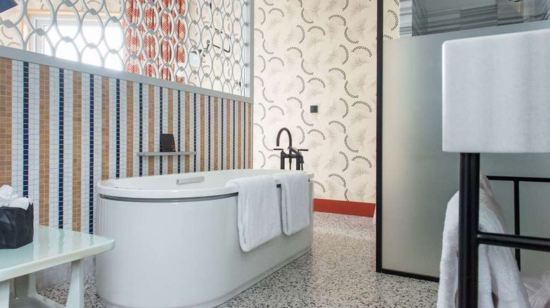 <b>Hotel Castelbrac Room</b>. Images powered by <a href="https://iceportal.shijigroup.com/" title="IcePortal" target="_blank">IcePortal</a>.