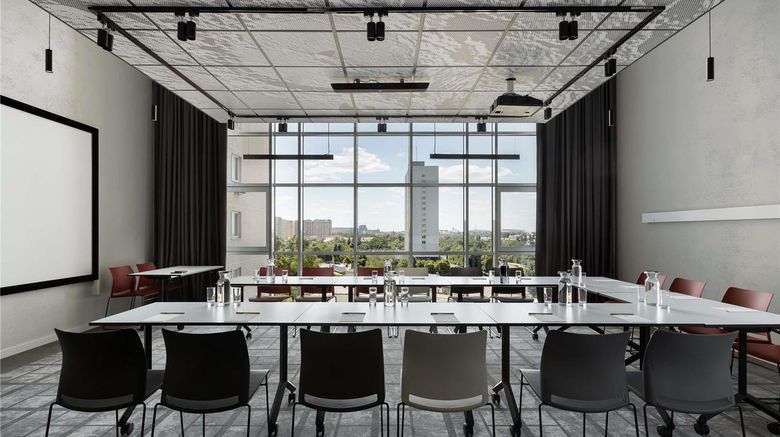 <b>ibis Kyiv Beresteiska Meeting</b>. Images powered by <a href="https://iceportal.shijigroup.com/" title="IcePortal" target="_blank">IcePortal</a>.