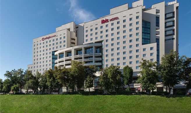 ibis Kyiv Beresteiska Exterior