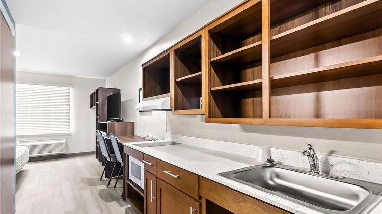 WoodSpring Suites South Houston Hobby Suite