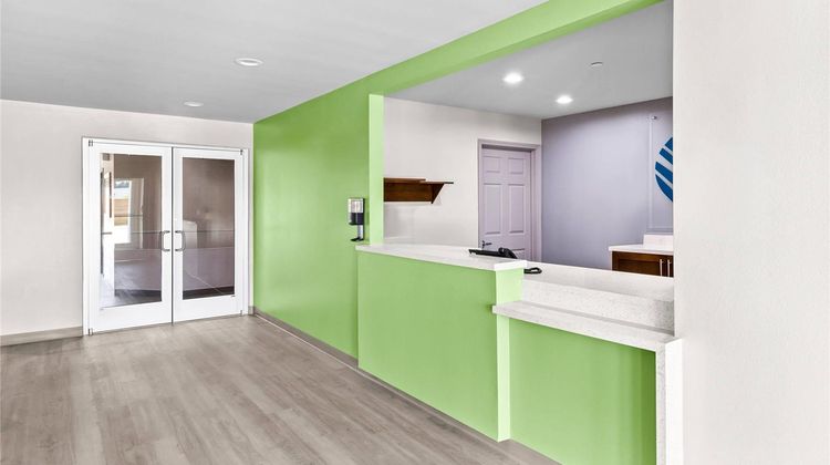 WoodSpring Suites South Houston Hobby Lobby