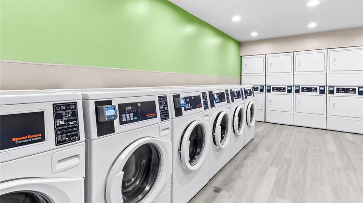 WoodSpring Suites South Houston Hobby Other