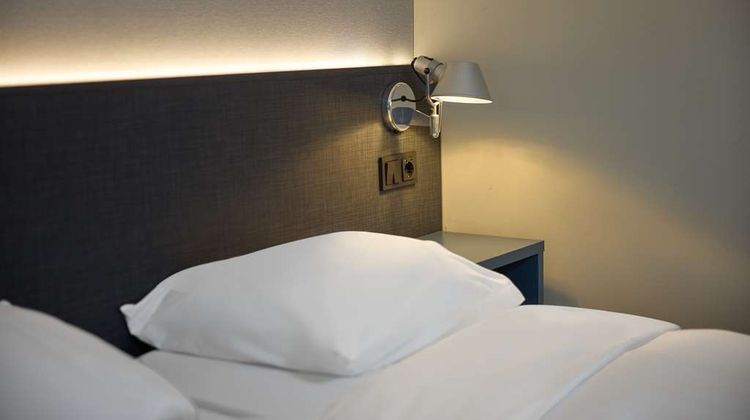 DoubleTree by Hilton Rotterdam Centre Room