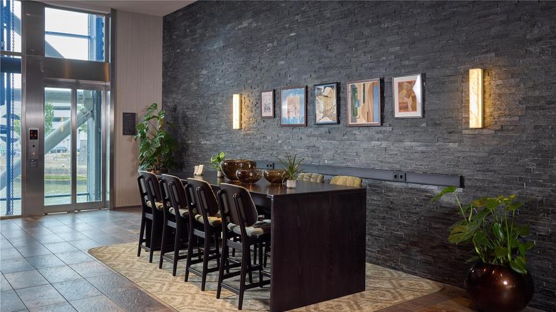 <b>Haven Hotel Rotterdam, Curio Collection Lobby</b>. Images powered by <a href="https://iceportal.shijigroup.com/" title="IcePortal" target="_blank">IcePortal</a>.