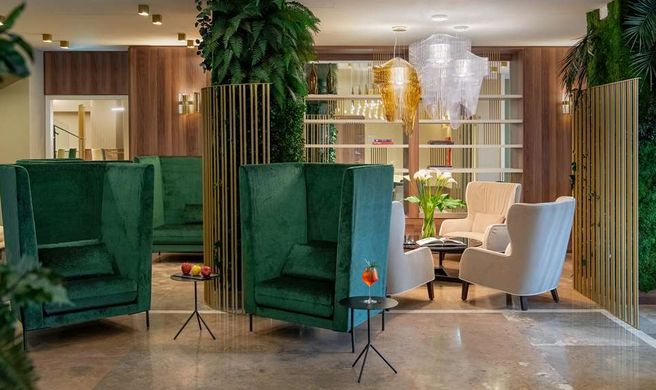 Hotel Tocq Lobby