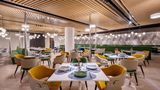 Hilton Garden Inn Hexi Olympic Sports Ct Restaurant