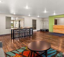 WoodSpring Suites Port St Lucie Lobby