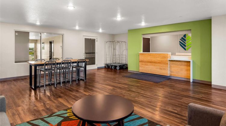 WoodSpring Suites Port St Lucie Lobby