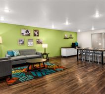 WoodSpring Suites Port St Lucie Lobby