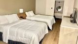 Super 8 by Wyndham Blythe Room
