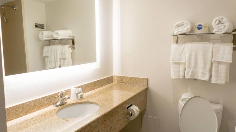<b>Elimwood Hotel, A Ramada by Wyndham Room</b>. Images powered by <a href="https://iceportal.shijigroup.com/" title="IcePortal" target="_blank">IcePortal</a>.