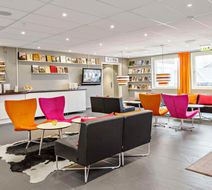 Apartdirect Alvsjo Lobby