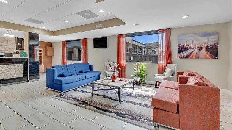 <b>Quality Inn Dalton East Lobby</b>. Images powered by <a href="https://iceportal.shijigroup.com/" title="IcePortal" target="_blank">IcePortal</a>.