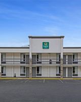 Quality Inn Dalton East