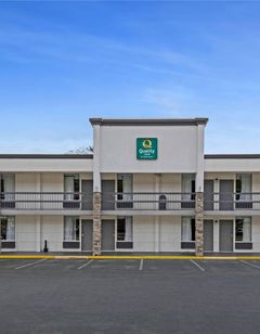 Quality Inn Dalton East