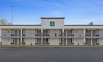 Quality Inn Dalton East