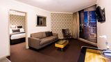 Hotel Grand Chancellor Brisbane Suite