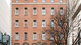 Hotel Grand Chancellor on Currie