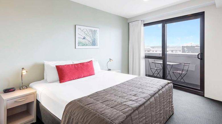 <b>Hotel Grand Chancellor Auckland City Suite</b>. Images powered by <a href="https://iceportal.shijigroup.com/" title="IcePortal" target="_blank">IcePortal</a>.